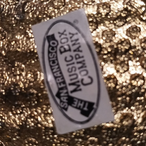 VTG. ⚜️ The  San Francisco Music Box Co. Ceramic Heart Shape Music Box 💝 - Picture 8 of 14